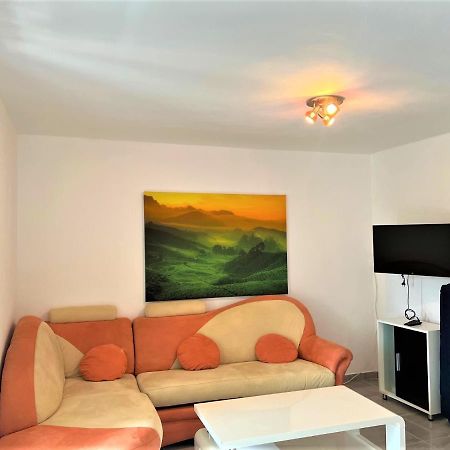 Apartments Melek 梅杜林 外观 照片