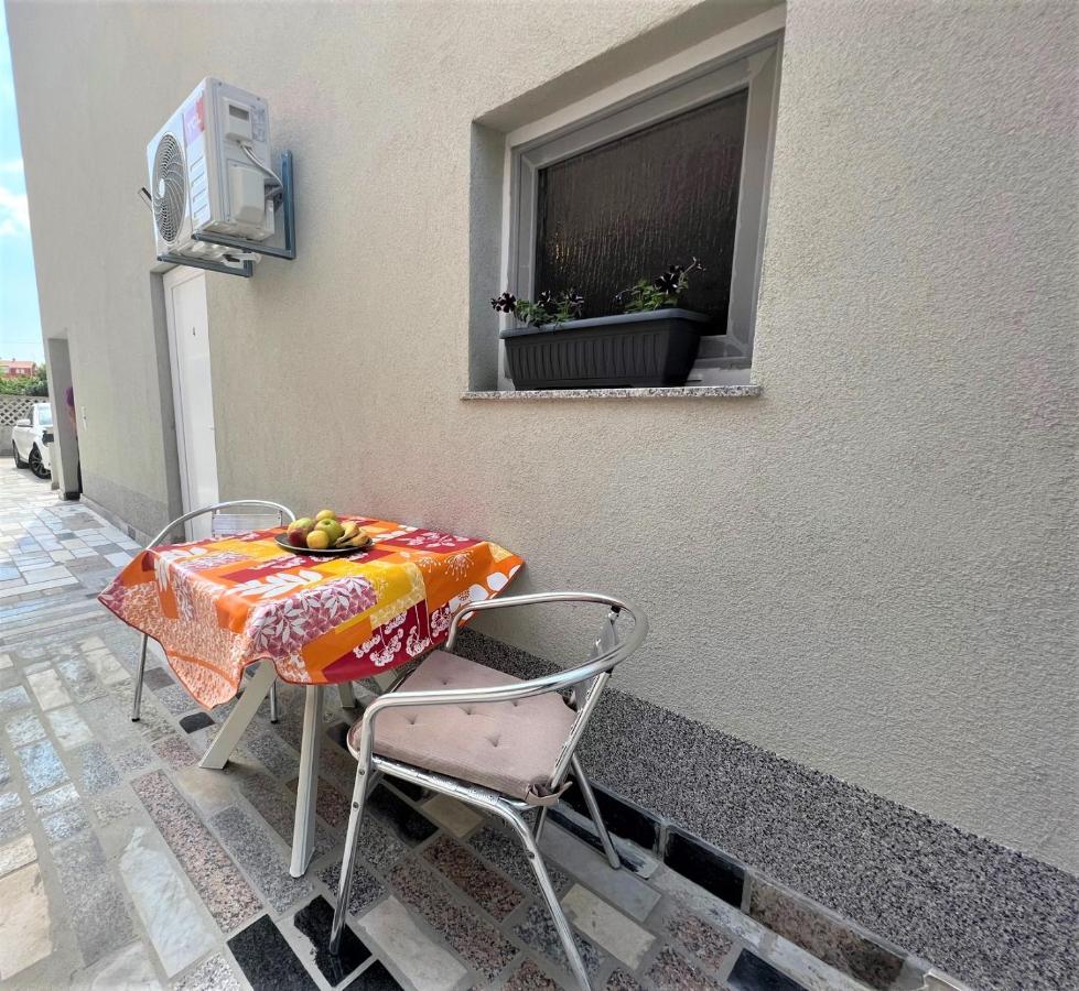 Apartments Melek 梅杜林 外观 照片
