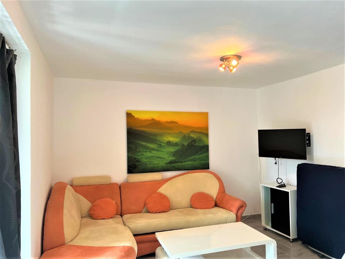 Apartments Melek 梅杜林 外观 照片