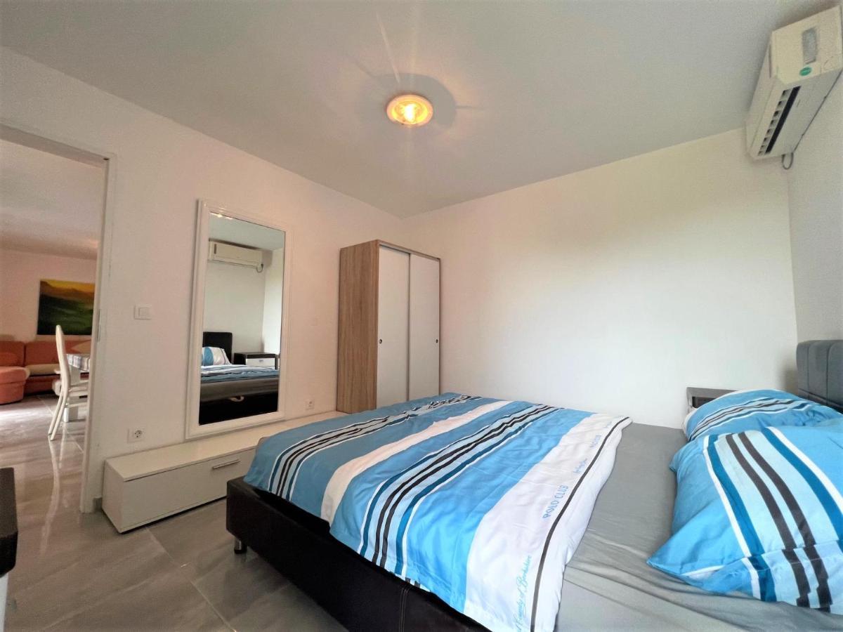 Apartments Melek 梅杜林 外观 照片