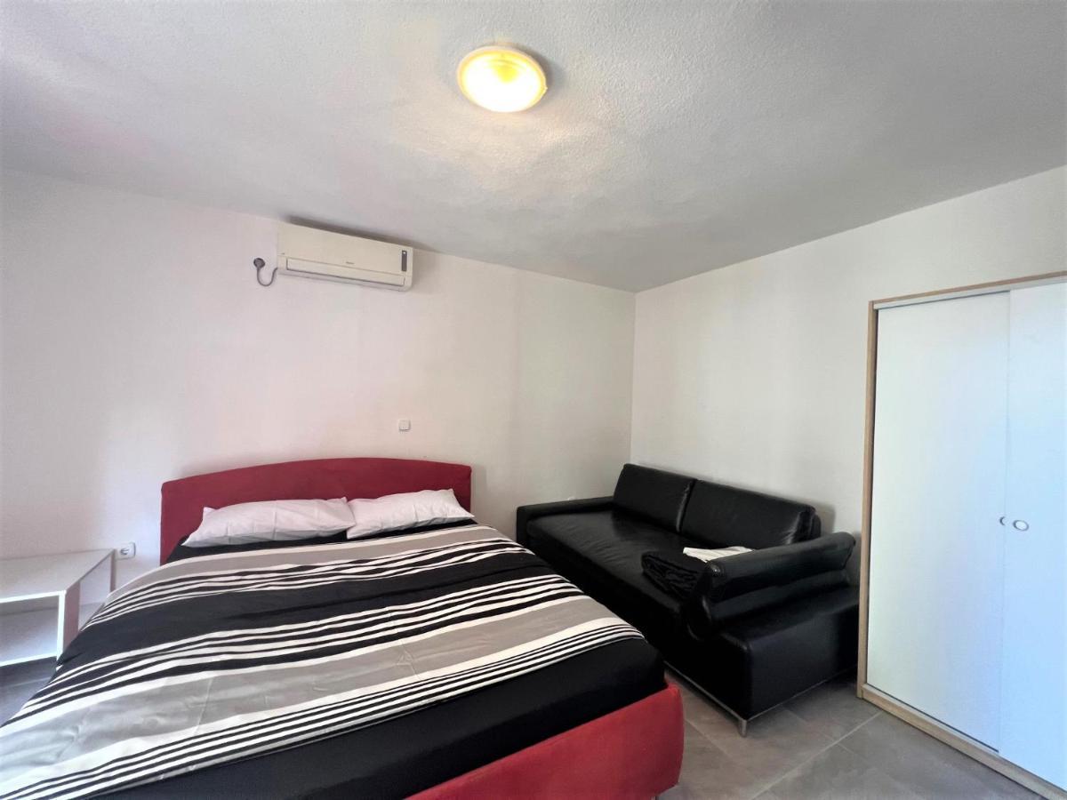Apartments Melek 梅杜林 外观 照片