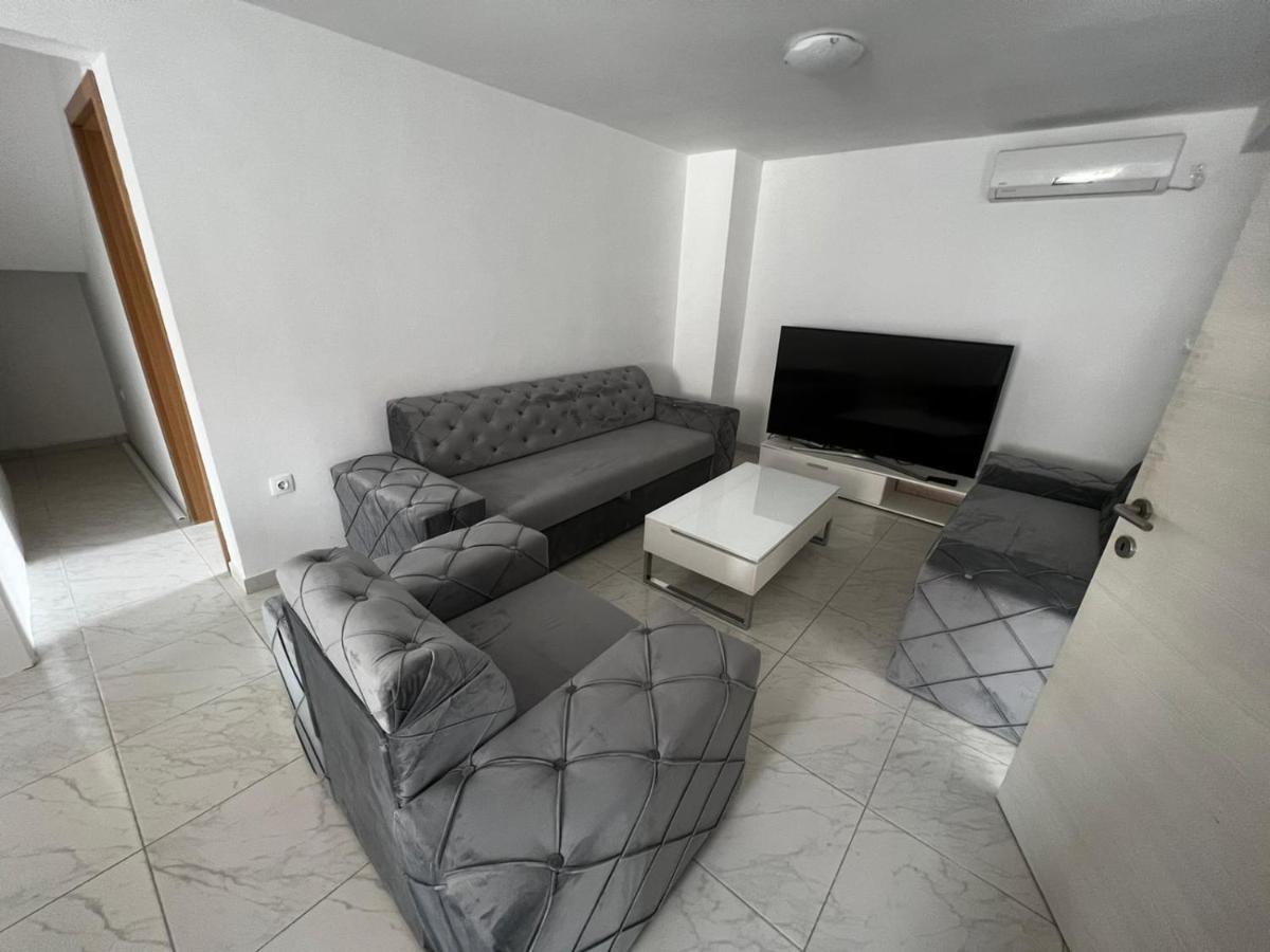Apartments Melek 梅杜林 外观 照片